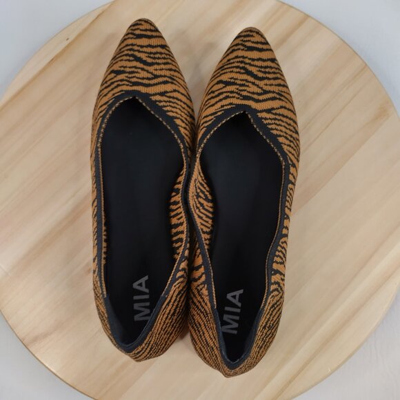 Mia Izzy Tiger Stripe Knit Pointy Toe Tan and Black Ballet Flats Women US 9 - Picture 8 of 13